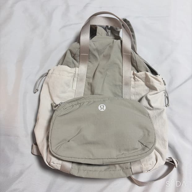 룰루레몬 파우치 탈부착 미니 백팩