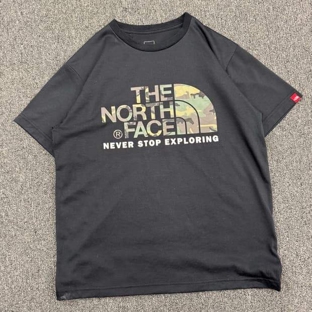 M)노스페이스 빈티지 카모 로고 프린팅 반팔