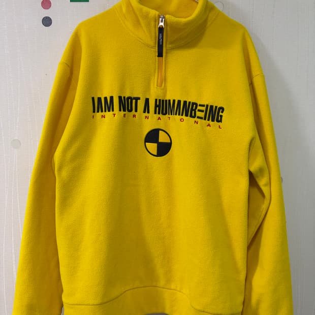 I AM NOT A HUMANBEING 반집업 후리스 L사이즈