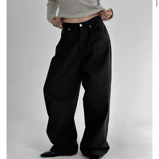 매니크 보이핏 와이드 코튼 벌룬 팬츠 블랙
