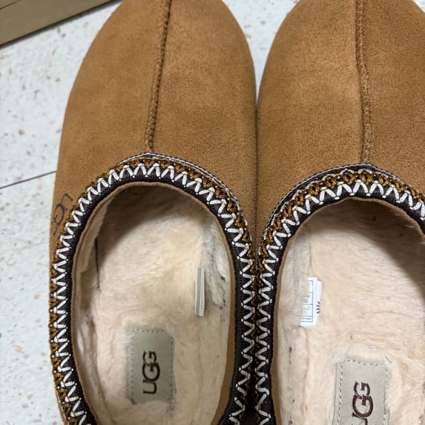 어그 타스만 슬리퍼 체스트넛 290