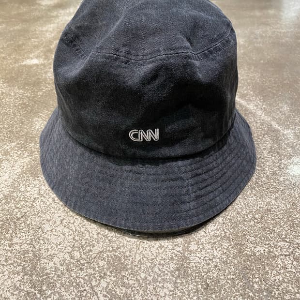 CNN 데님 버킷햇
