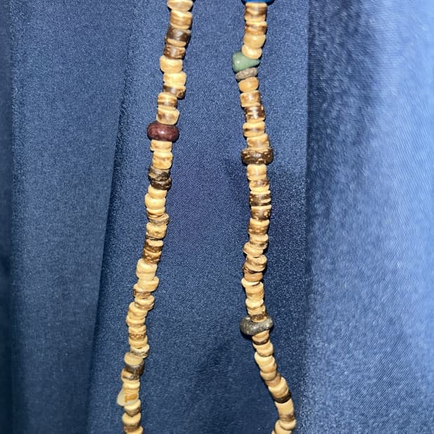 빈티지 비즈 우드 목걸이 / wood spiral necklace