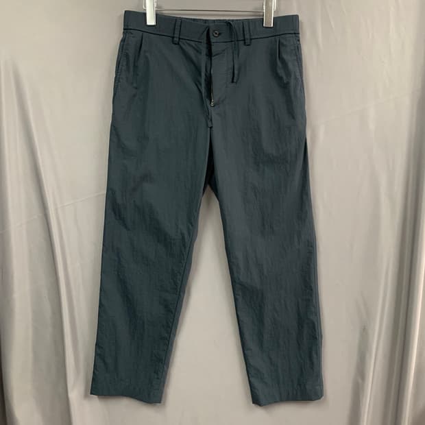 30인치 타임옴므 2023 더 젠틀 레귤러핏 네이비 밴딩 팬츠