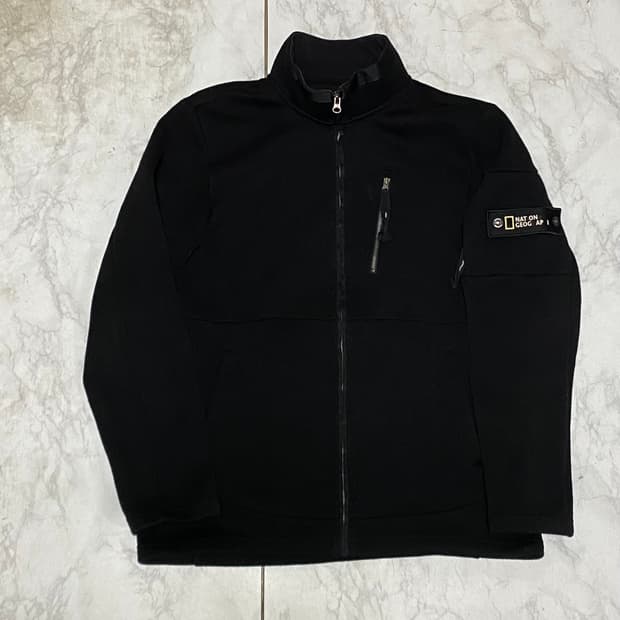 내셔널지오그래픽 집업 점퍼 사이즈 100