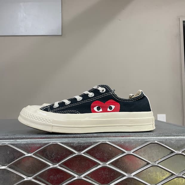 컨버스X꼼데 척70 블랙 230 (gr-5663)