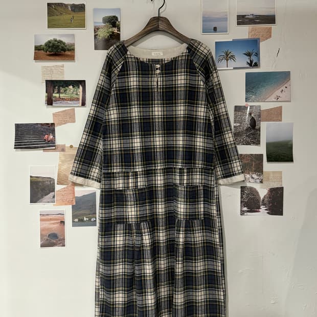 레어이드 체크 원피스