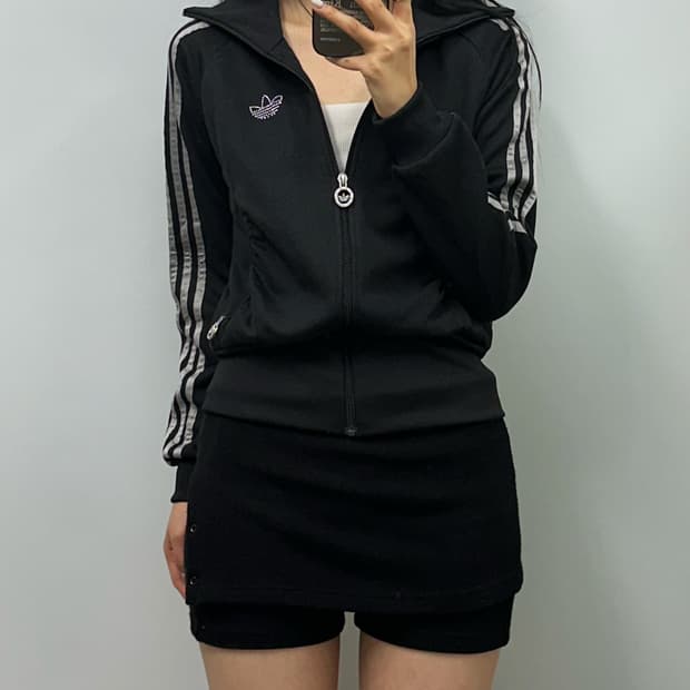 아디다스 y2k 와투케 큐빅 블랙 져지