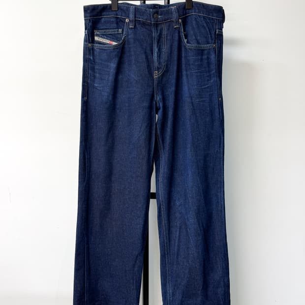 디젤 2001 D-Macro 릴렉스드 진