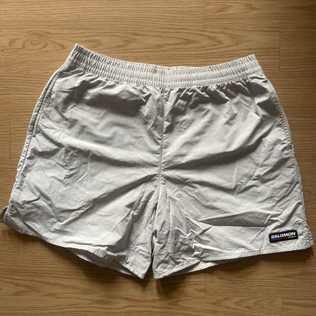 살로몬 반바지