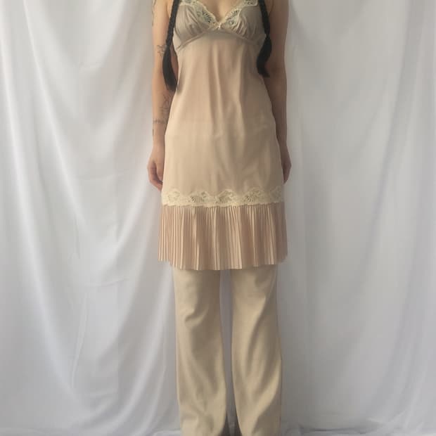 Lace point slip onepiece