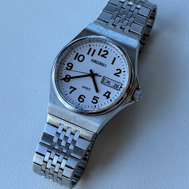 SEIKO quartz spirit