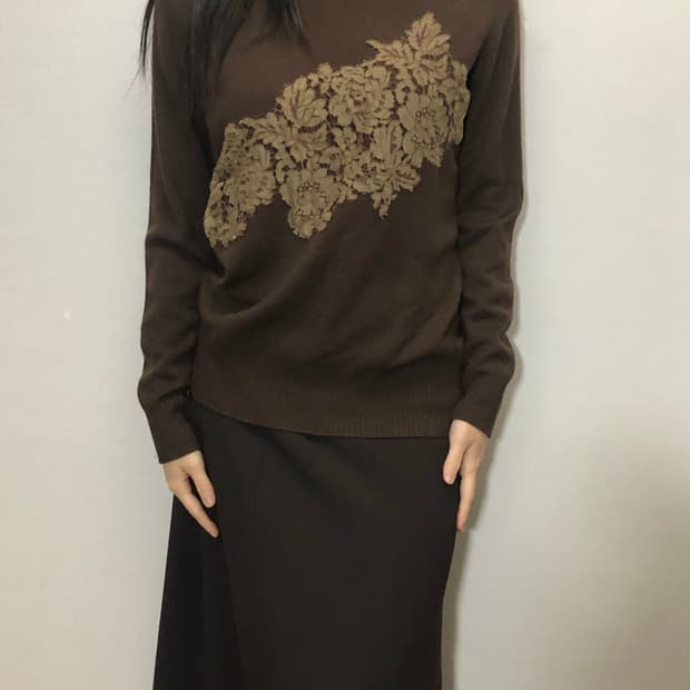 빈티지 브라운 플라워 니트