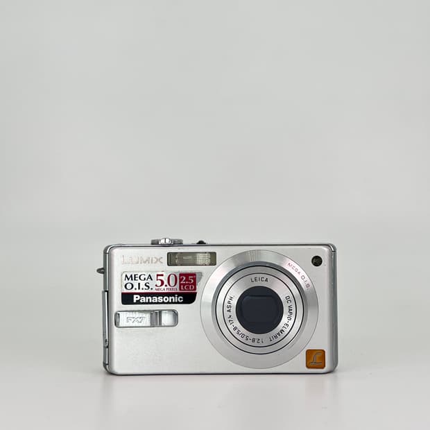 파나소닉 루믹스 Panasonic LUMIX DMC-FX7 실버