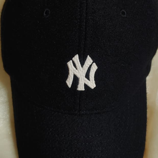 MLB 스몰로고 울 볼캡 모자(뉴욕 양키스)