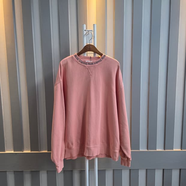 아크네 스튜디오 정품