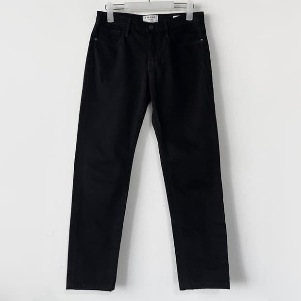 프레임 블랙 데님 팬츠 (25)