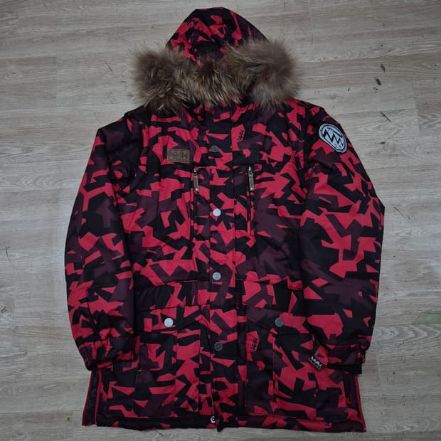 NTHREE 카모 패턴 퍼후드 스노우보드 스키점퍼 M(95)