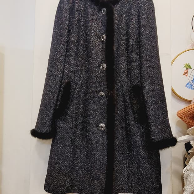 디자이너 부띠끄 밍크트리밍 울니트코트