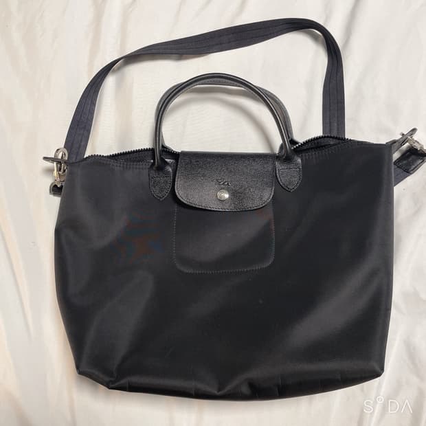 롱샴 르 플리아쥬 블랙 숄더 겸 크로스백