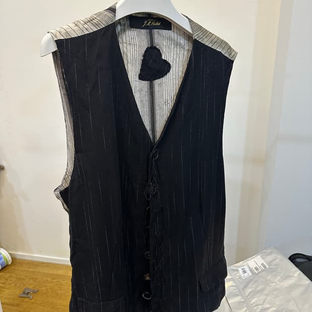 ARCHIVIO JM RIBOT VEST 50