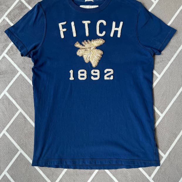 [빈티지 Abercrombie & Fitch] 무스로고 자수 반팔티 