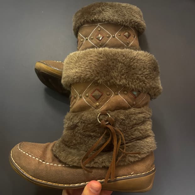 보헤미안 부츠 235