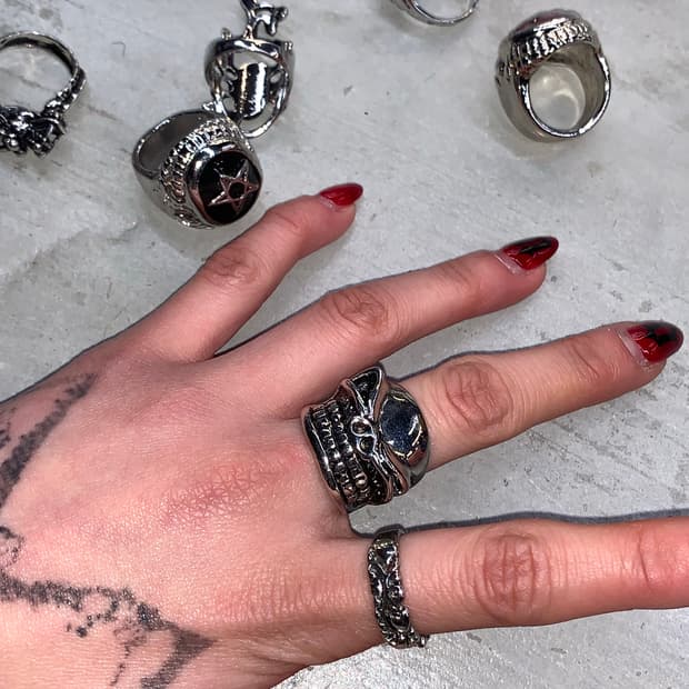 빈티지 펑크 해골 볼드링