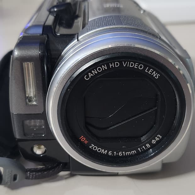 CANON ivis HG10 빈티지 레트로 캠코더