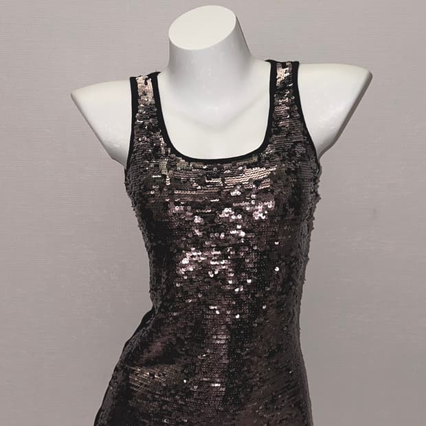 빈티지 블랙 스팽글 슬리브리스 탑