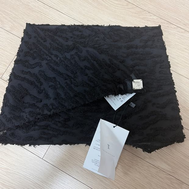 새상품) 트리밍버드 스카프