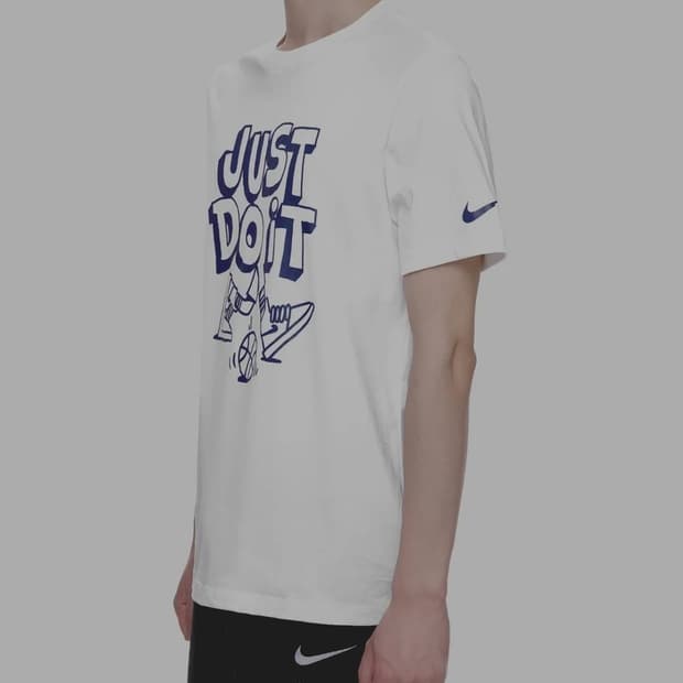 나이키(Nike) 드라이핏 팔 스우시 빅로고 반팔티셔츠