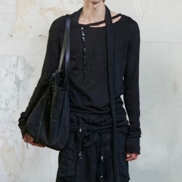 [Harteordemn] Buttoned Scarf Sleeve 