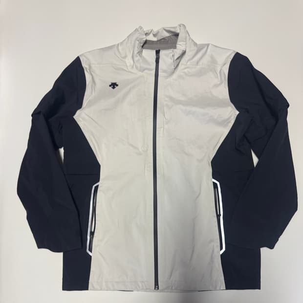 데상트 골프 컬러 블록 바람막이 L ~ XL 팔 분리 가능!!