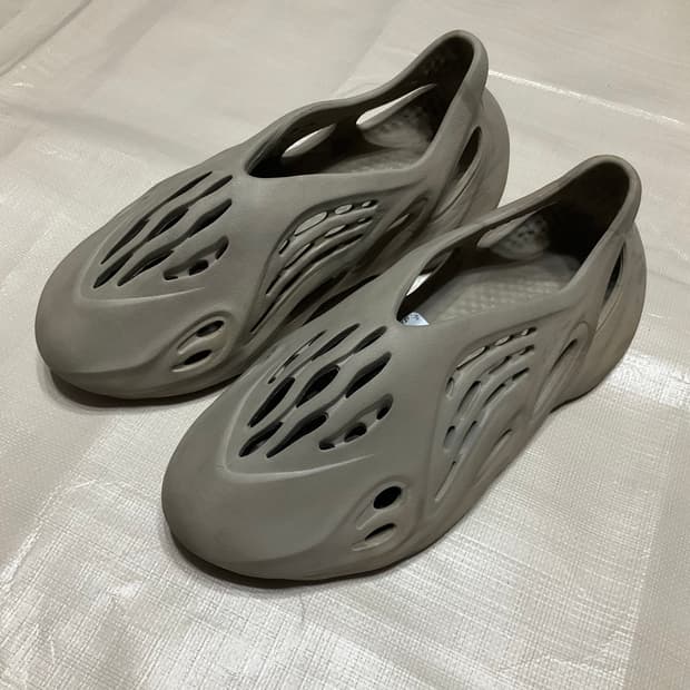 이지 폼러너 스톤세이지 285