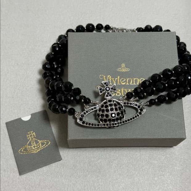 비비안웨스트우드 메살린 트리플 레이어 블랙 실러 톤 오브 초커 목걸이