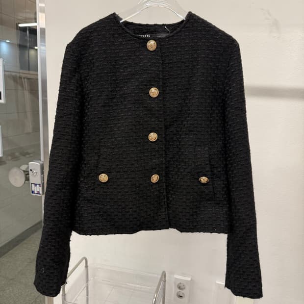 ZARA Black tweed blazer 