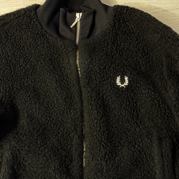 프레드페리 후리스집업