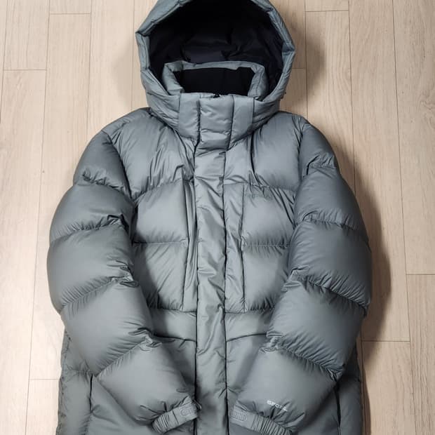 네파 에어써밋 미들헤비 구스패딩 105 24SS