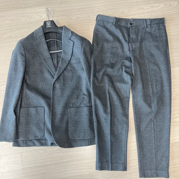 유니클로 컴포트 자켓 & 스마트 앵클 팬츠 셋업 (글렌체크) L