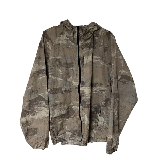 gu camo windbreaker 