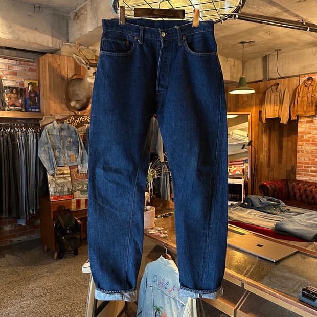 70s USA 빈티지 리바이스 501 66전기 셀비지 데님 팬츠