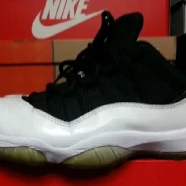 나이키 조던11 로우 고무신