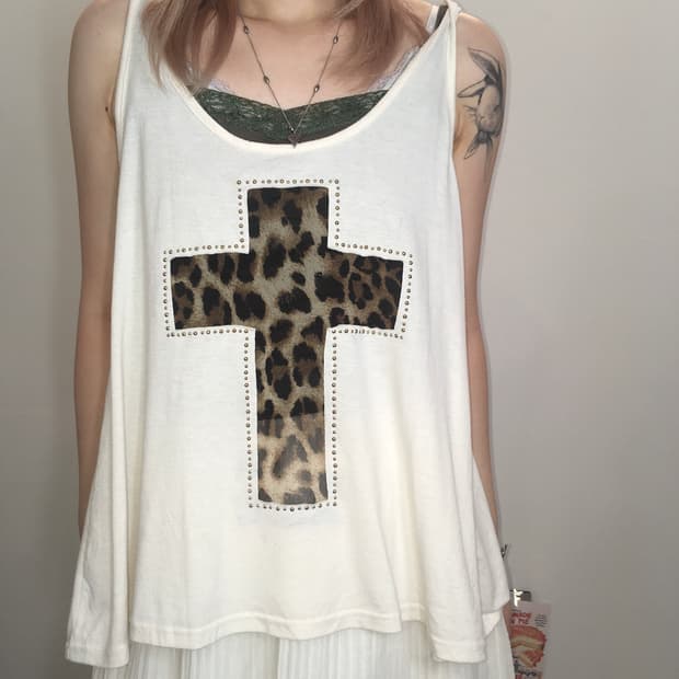 jpn vintage y2k cross stud sleeveless