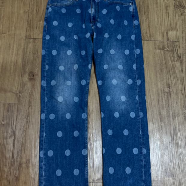 [30]버버리 스트레이트 핏 폴카 도트 진 데님팬츠