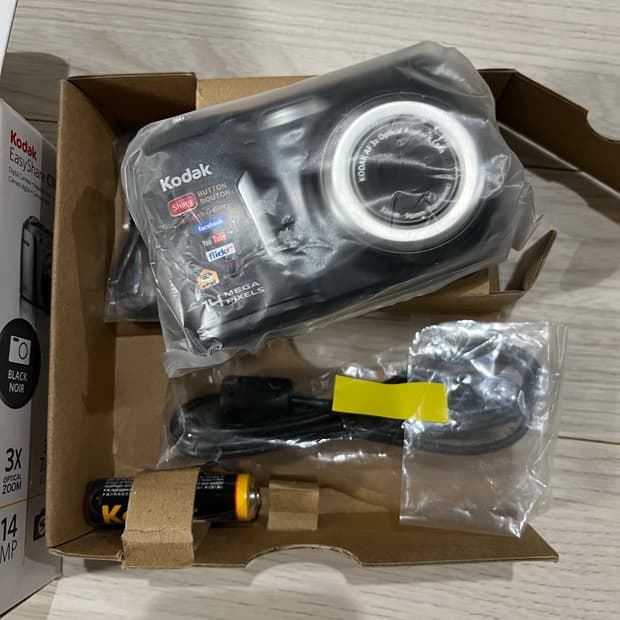 (새제품) 코닥 c183 펄블랙 빈티지디카 카메라