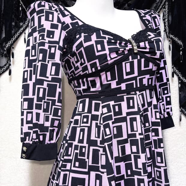 세실맥비 히메갸루 오네 아게하 큐빅 패턴 원피스 핀터 헤이세이 시부야