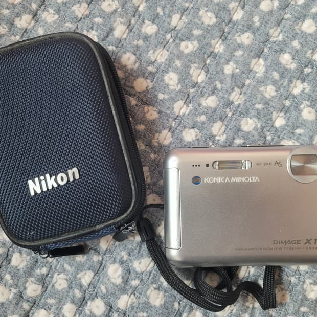 한글) KONICA MINOLTA X1  디카