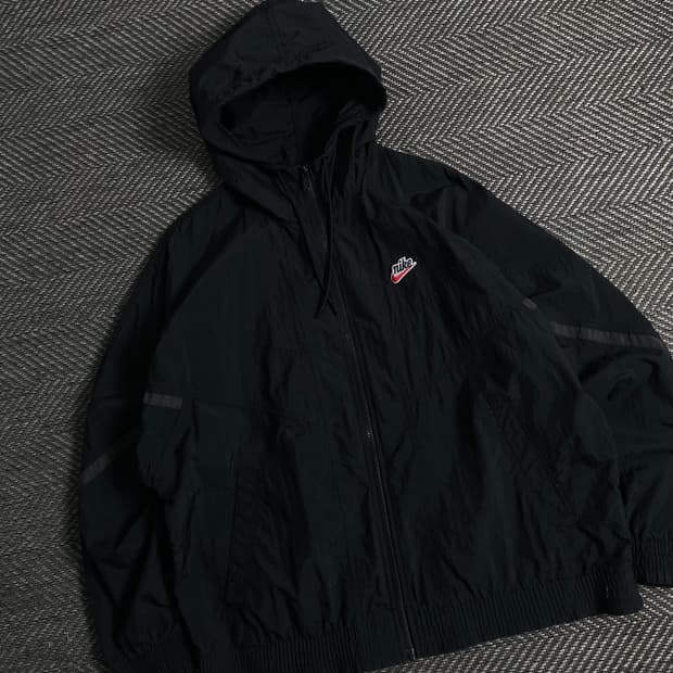 나이키 헤리티지 윈드러너 러닝 바람막이 자켓y 3709