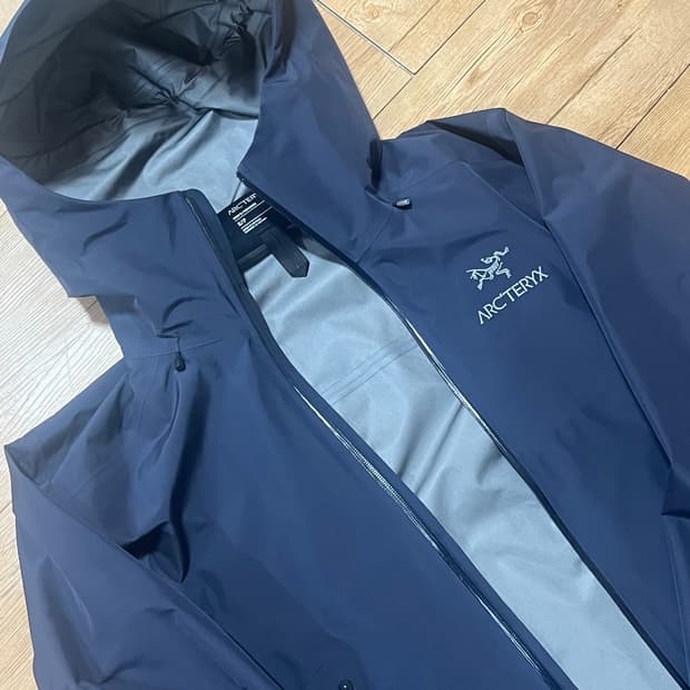 아크테릭스 베타 LT 블랙사파이어(s)